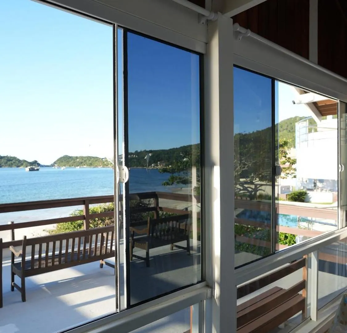 Pousada Areia Cristal Bombinhas Inn